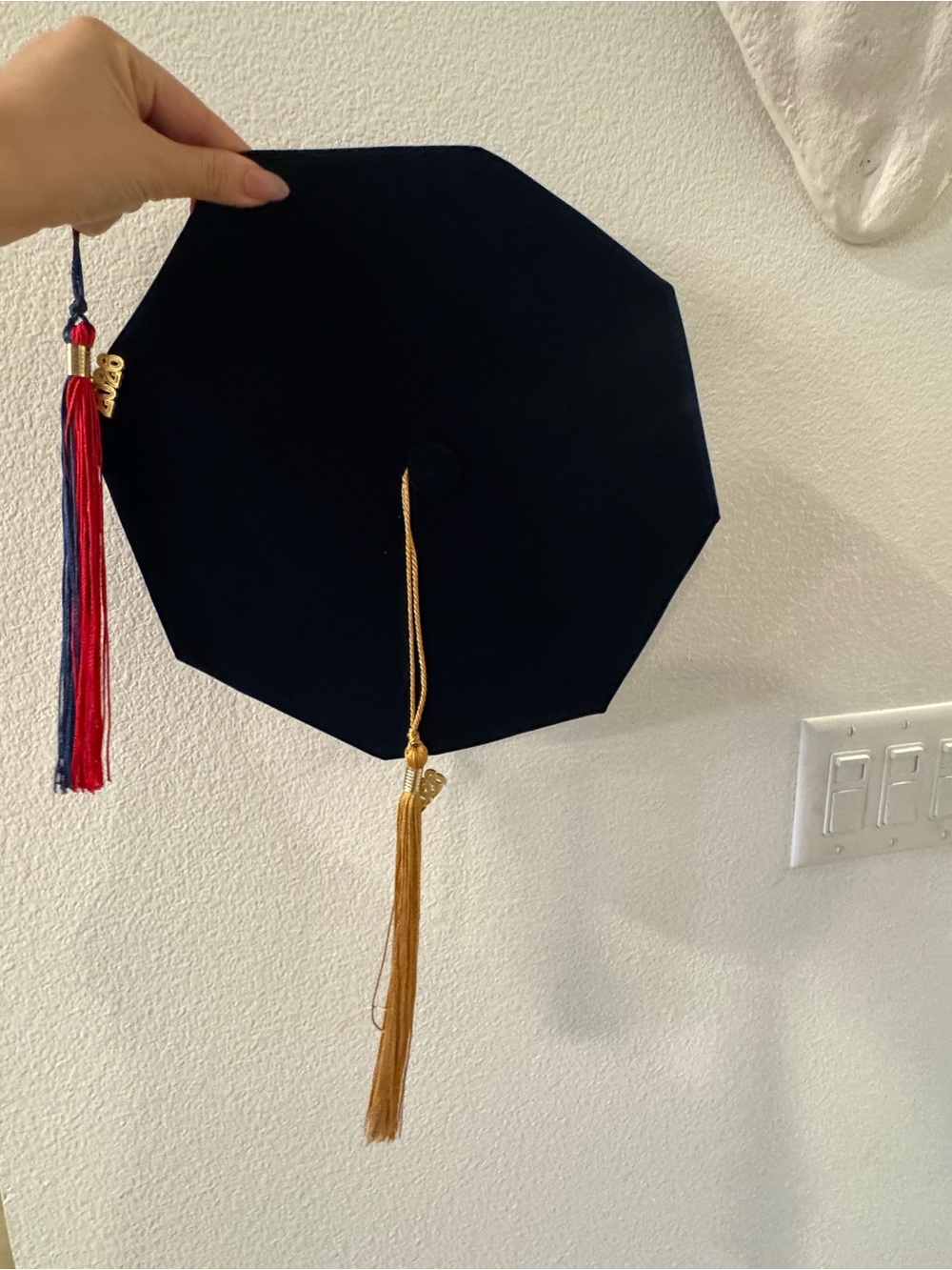 Doctorate Graduation Gown and Cap with Hood and tassels - Shenandoah University - Picture 7 of 8